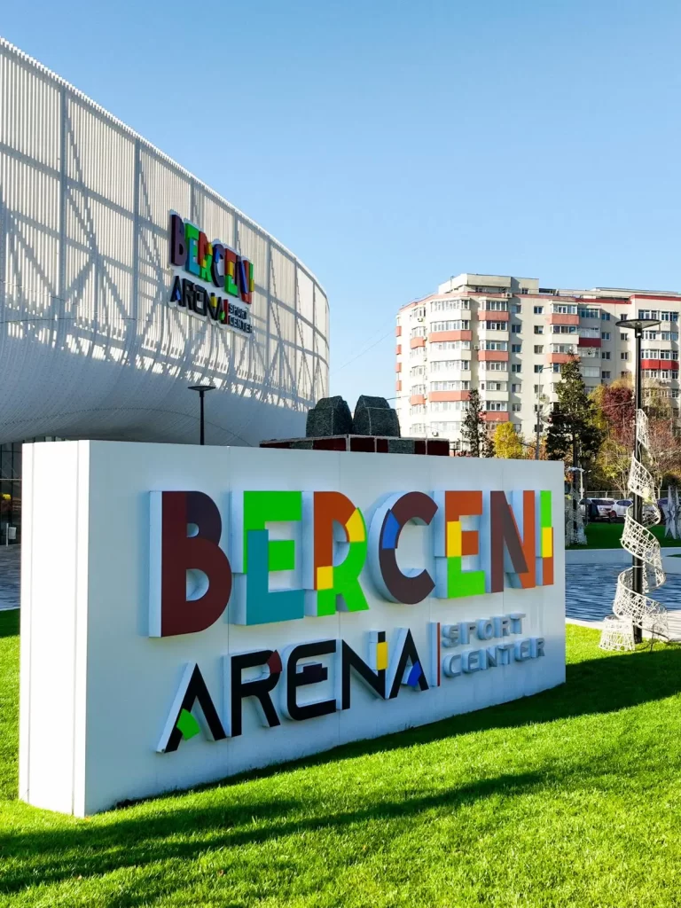 Târg de Crăciun la patinoarul Berceni Arena
