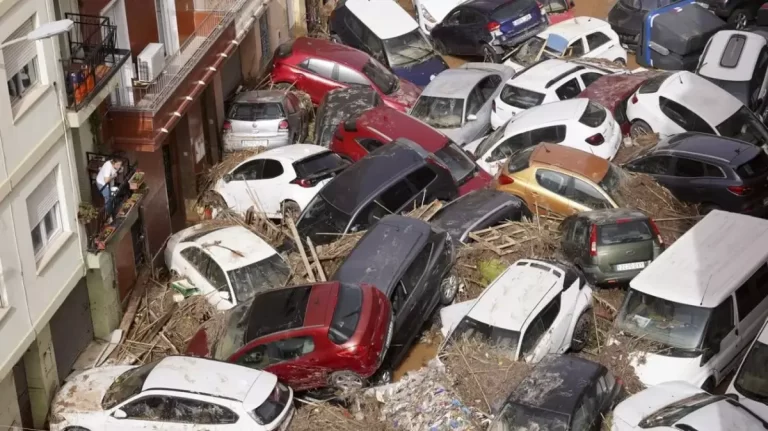 2 trilioane de dolari, nota de plată în urma fenomenelor meteorologice extreme