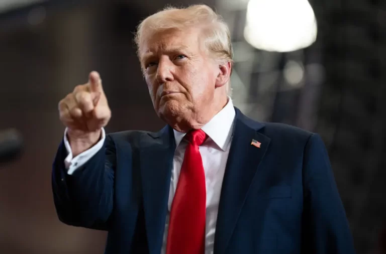 Decizie-şoc a lui Donald Trump. Pe cine a numit la șefia Pentagonului