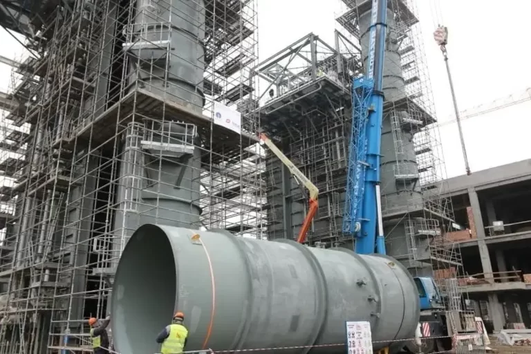 Centrala pe gaze de la Iernut, o poveste fără sfârșit. Contractorul invocă erori la ingineria electrică