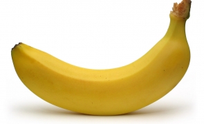 VIDEO. Banana cumpărată ca operă de artă, pentru șase milioane de dolari, mâncată de câștigătorul licitației. Cum i s-a părut