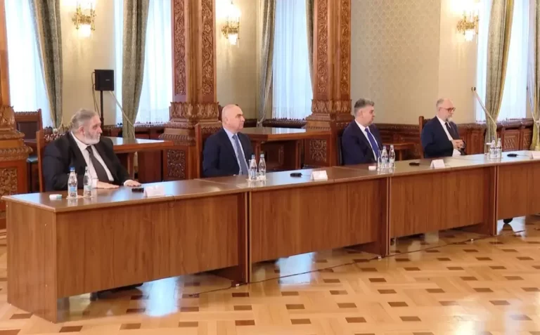 Criză rezolvată: Ciolacu – premier, Iohannis – președinte!