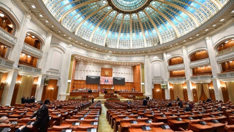 Revoluția e în plină desfășurare în România (4)