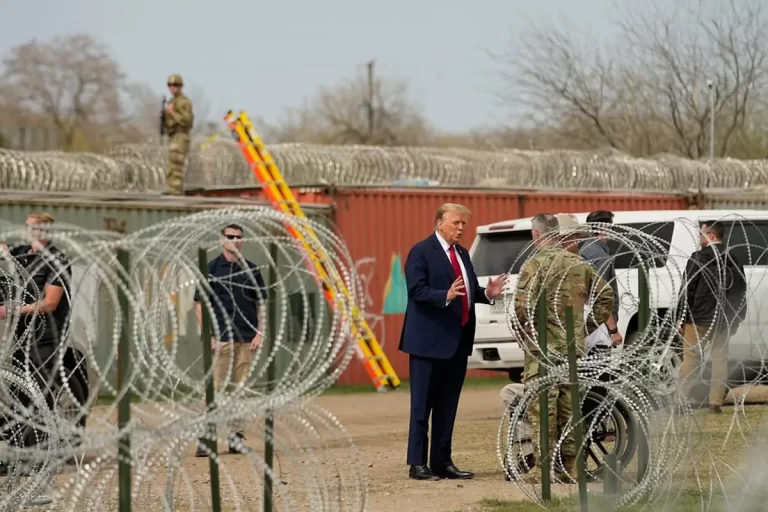 Donald Trump nu poate opri războiul cartelurilor din Mexic