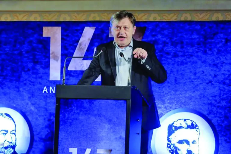 Antonescu: E timpul să vorbim despre viitor, nu despre teme parazitare