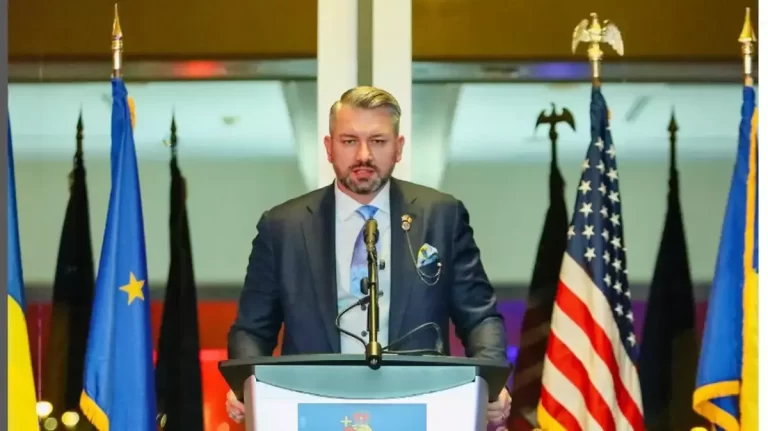 Au pus Sprânceana pe bugetul României!