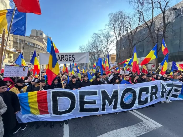 România face implozie. 2025, anul supraviețuirii!