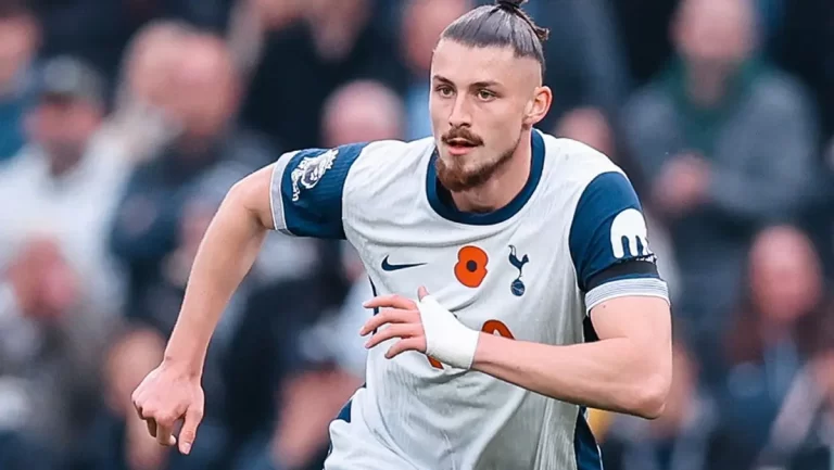 Drăgușin a dat-o de gard exact când PSG punea 50 de milioane pe masă