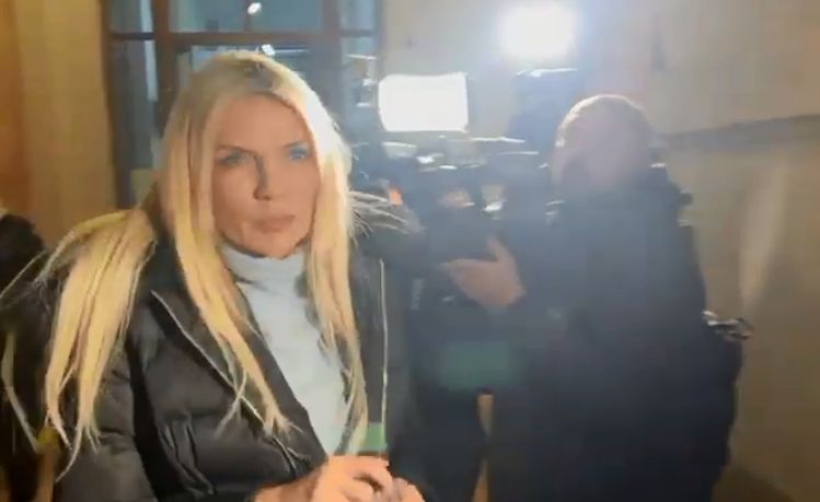 VIDEO. Dosarul Nordis. Laura Vicol și Vladimir Ciorbă au plecat acasă/Instanța se pronunță miercuri pe cererea de arestare