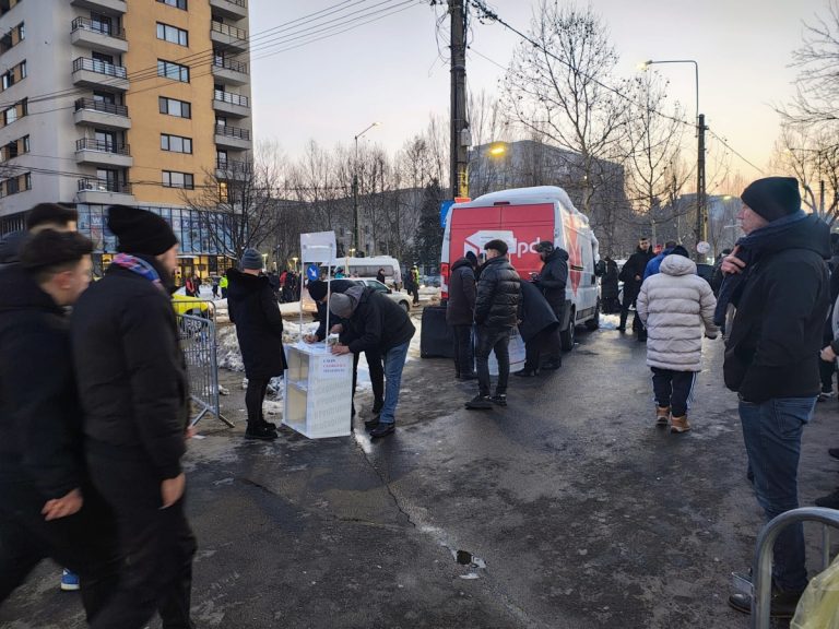 S-a aflat! Galeria FCSB a strâns semnături pentru Călin Georgescu/S-a întâmplat înaintea meciului din Europa League