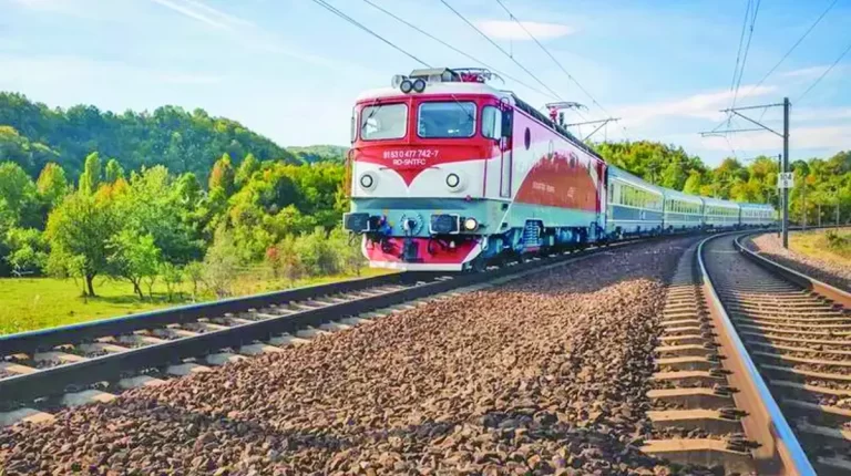 Miza trenurilor anulate de CFR Călători este profitul. Pentru privați, bineînțeles