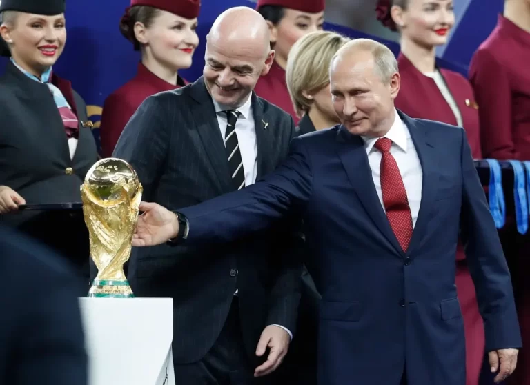 FIFA ar putea reintegra Rusia în competițiile internaționale
