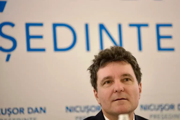 Nicușor Dan, acuzat că a promis șefia SRI în schimbul retragerii unor candidați