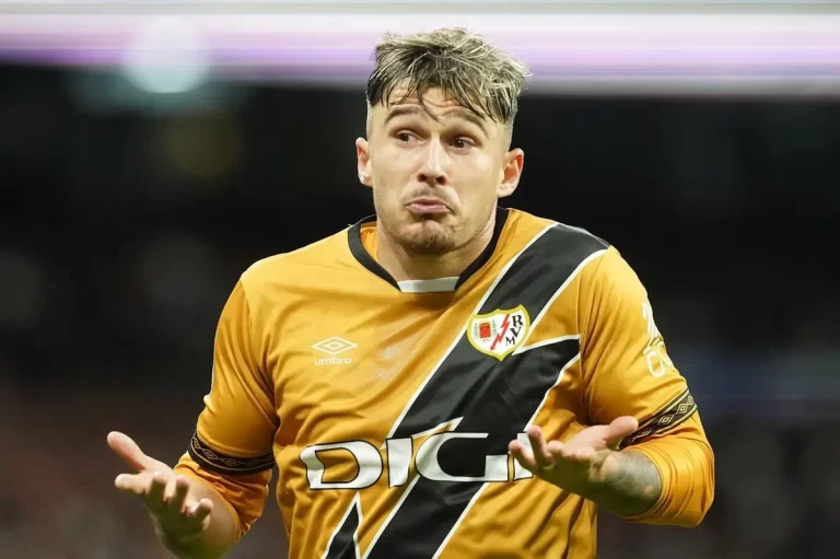 Transferul lui Rațiu la Barcelona, gata să fie deturnat de o echipă din Anglia