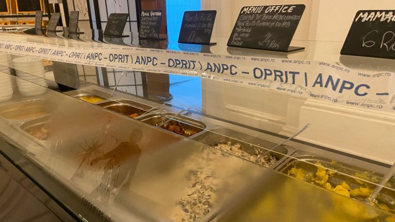 Piedone a descins și în Parlament/Un restaurant, închis de ANPC