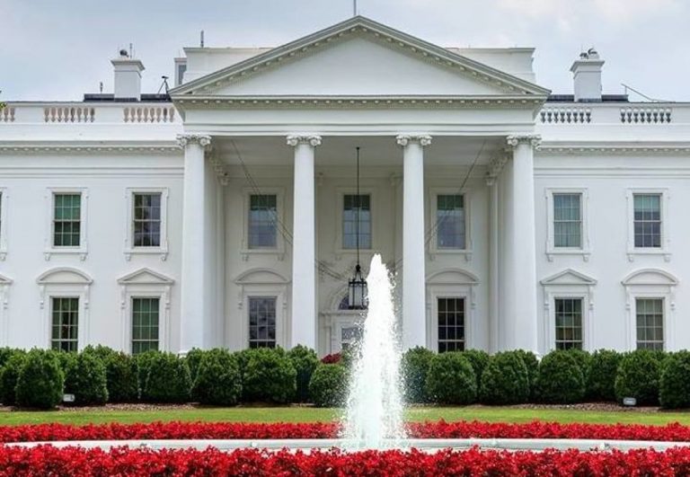 Gafă de proporții. Prima reacție a Casei Albe după ce un jurnalist a dezvăluit că administrația Trump i-a trimis din greșeală planurile de război
