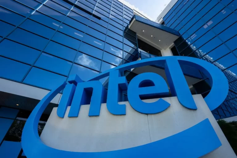 Planul Intel. Cum se însănătoșește un gigant tehnologic bolnav