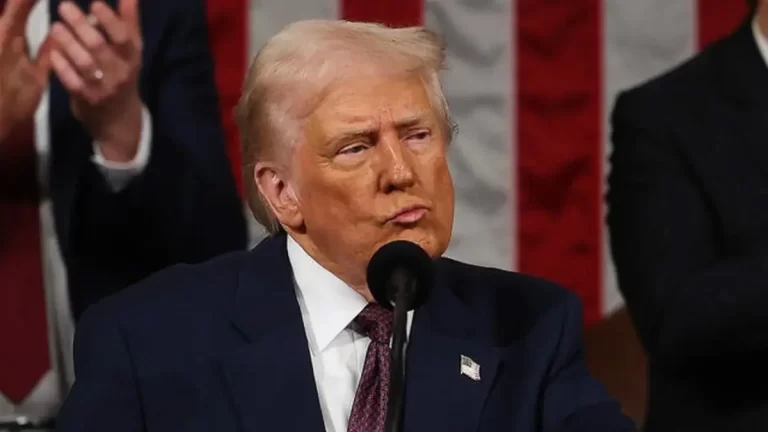 ”Totul este pregătit”. Trump lansează un proiect energetic XXL