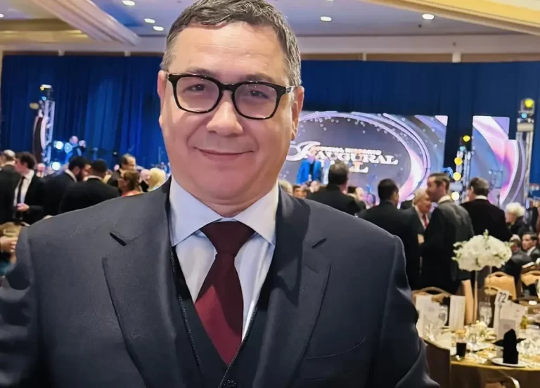 Victor Ponta în cădere liberă, în ultimul sondaj CURS
