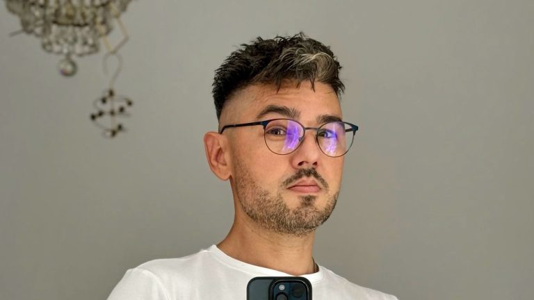 Gabriel Peșa, românul care a descoperit secretul tinereții la 52 de ani, prezent astăzi la Conferința Senatului Științific al FDVDR