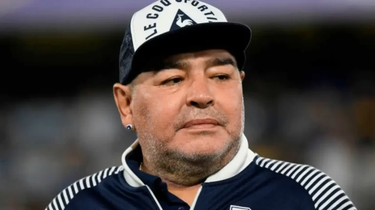 Dezvăluiri teribile din raportul autopsiei lui Maradona! „Avea plămânii, ficatul și inima grav afectate”