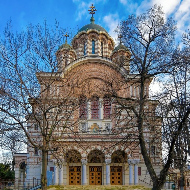 Concert de excepție la Biserica Sfântul Elefterie, dedicat Centenarului Patriarhiei Române. Evenimentul aduce în fața publicului doi invitați de marcă