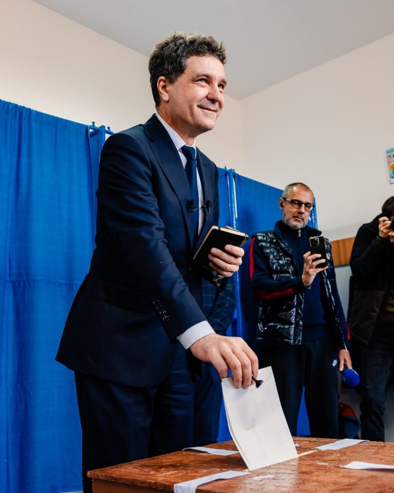VIDEO. Nicușor Dan, primele declarații după rezultatele exit-poll la turul 2 al prezidențialelor: „Speranță și răbdare”
