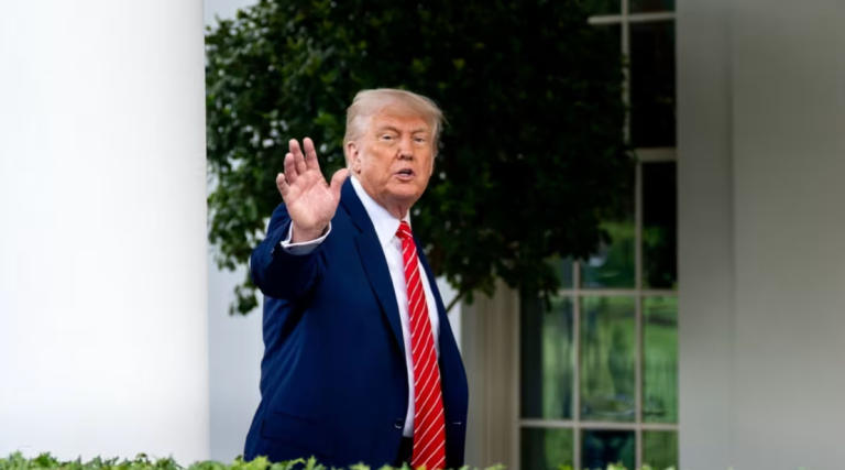 Trump lovește neașteptat – vrea taxe mai mari pentru bogați