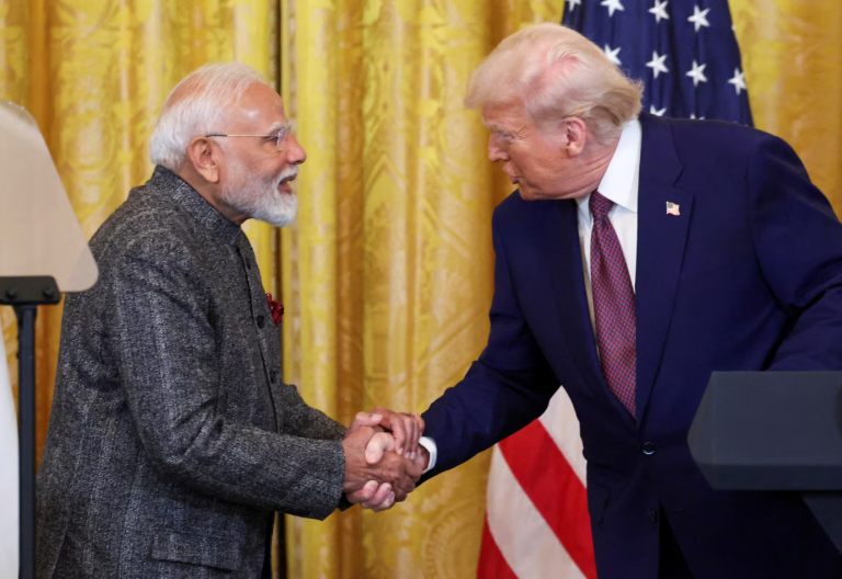 Trump: India oferă zero tarife pentru SUA; Apple va produce mai mult în America