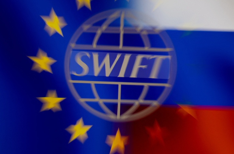Ofensivă economică europeană: 20 de bănci rusești, în pragul excluderii din SWIFT