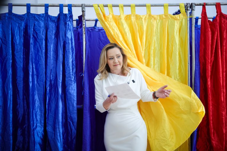 ULTIMA ORĂ. Elena Lasconi și-a anunțat demisia de la șefia USR – VIDEO