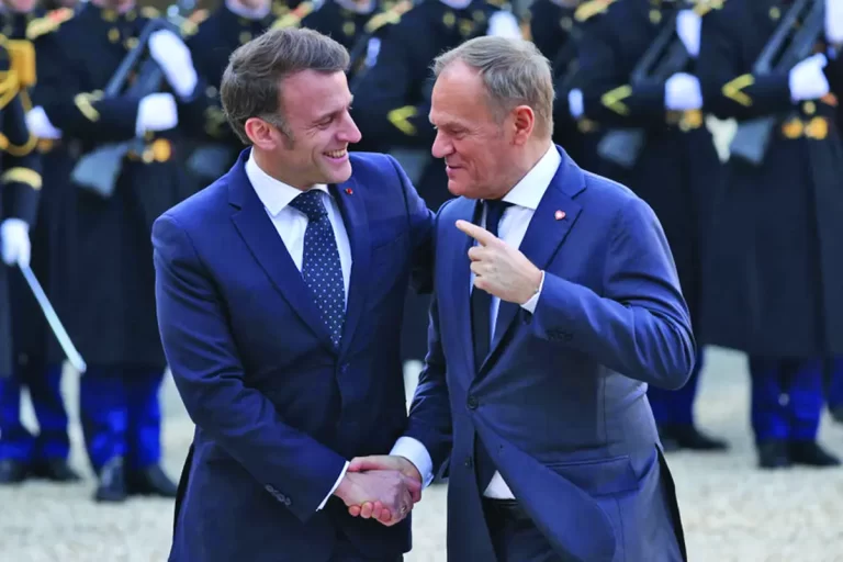 Franța curtează Polonia – un jucător cheie pe flancul estic