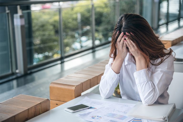 Anxietatea în România: O Problemă Reală, Nu Doar „Stres”