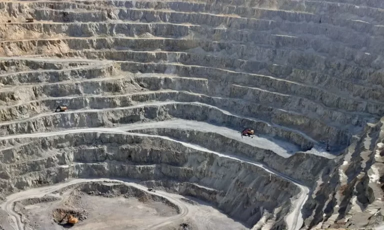 Green Deal-ul s-a înecat la mal. Criza de materii prime critice spulberă tranziția energetică
