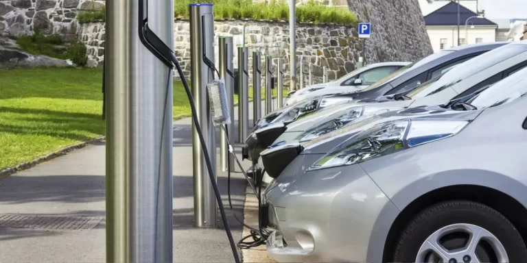 Statistică devastatoare pentru Green Deal-ul românesc. Avem doar 58.000 autoturisme electrice
