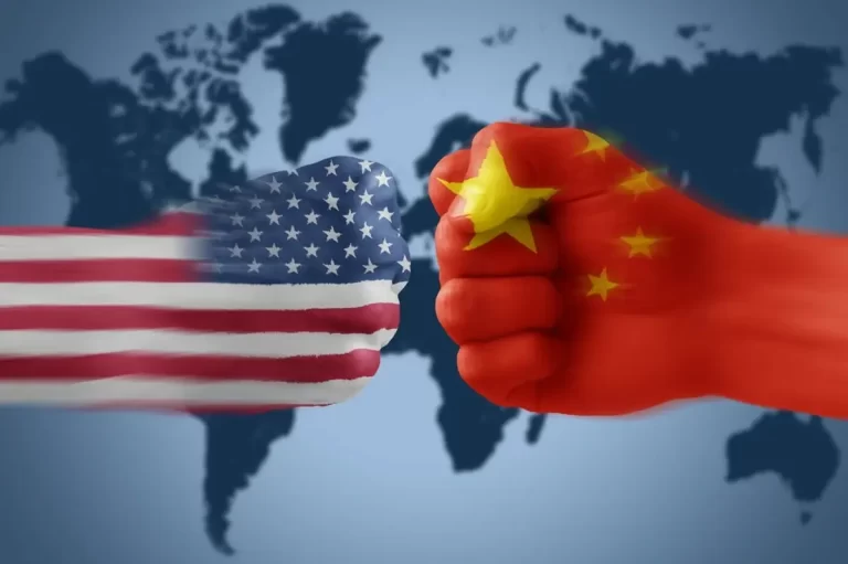 SUA și China sunt implicate în mai mult decât un război comercial