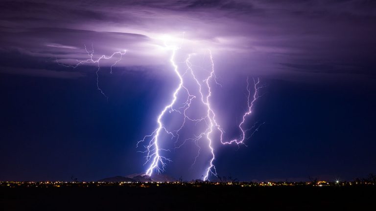 Urmează furtuni electrice în România, anunță meteorologii