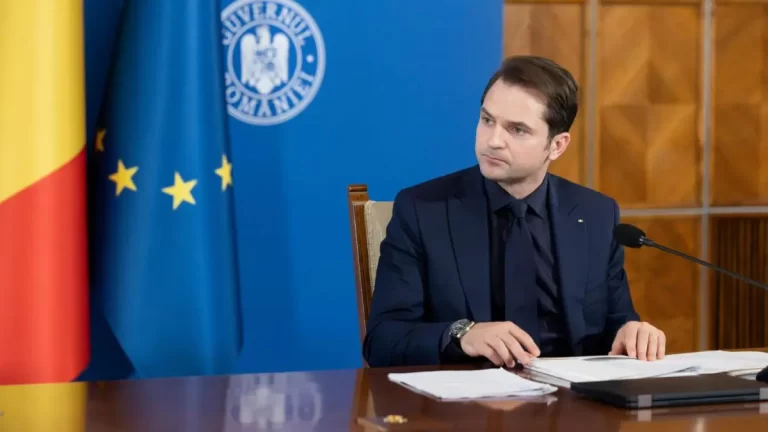Marea restructurare de la Ministerul Energiei, un fâs. Se taie posturile neocupate și pleacă doi șoferi