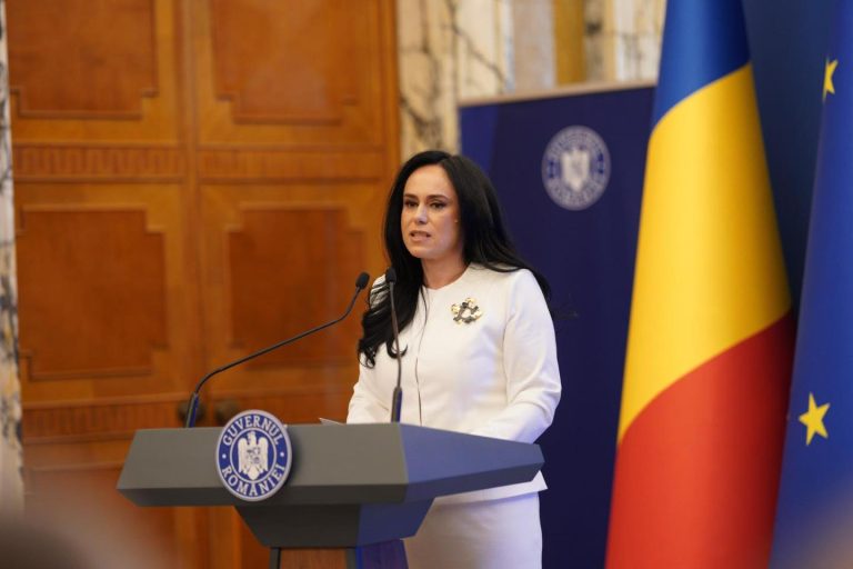 Românii vulnerabili ar putea primi de la stat tichete de 71 de lei, după eliminarea plafonării la energie