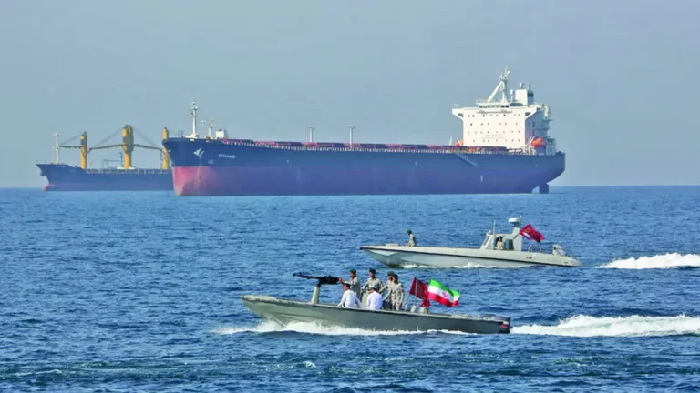Iranul poate să facă ravagii în comerțul mondial cu petrol