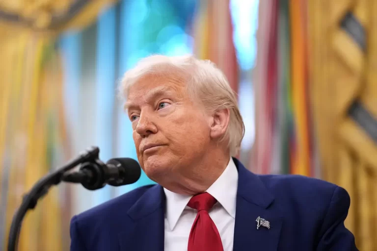 Trump susține că intruziunea unor drone în Polonia ar fi putut fi o „eroare” din partea Rusiei: „Dar, indiferent de situație, nu sunt mulțumit de…”