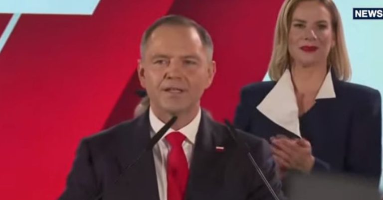 Polonia și-a ales președintele: Naționalistul Nawrocki, câștigător al alegerilor/Scor extrem de strâns