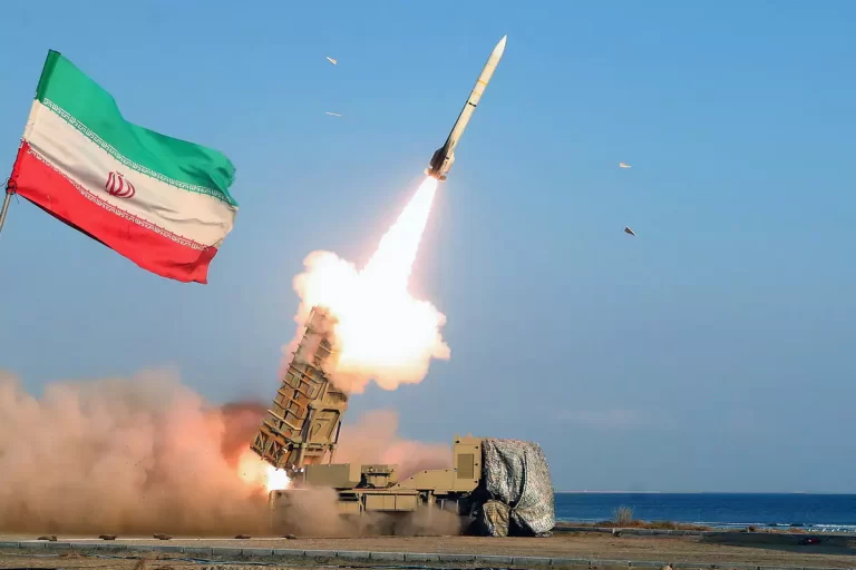 Programul nuclear al Iranului, de la origini până la conflictul actual