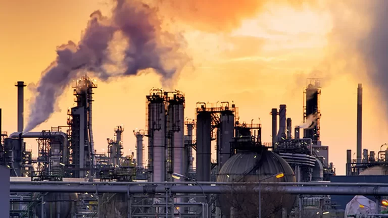 Românii, transformați în cobaii Europei. Pericol de moarte subită de la stocarea CO2