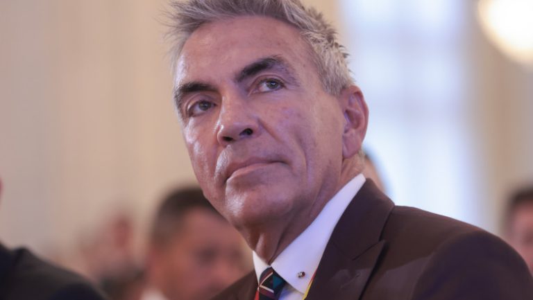 RA-APPS îl pune la punct pe vicepremierul Anastasiu
