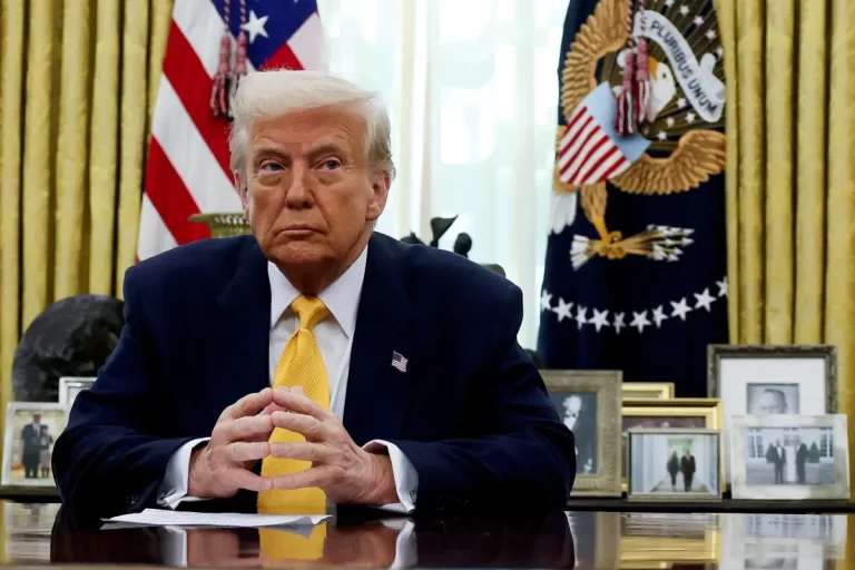 Trump îl amenință pe George Soros! Președintele SUA cere anchetarea miliardarului și a fiului acestuia. „Un grup de psihopați!”