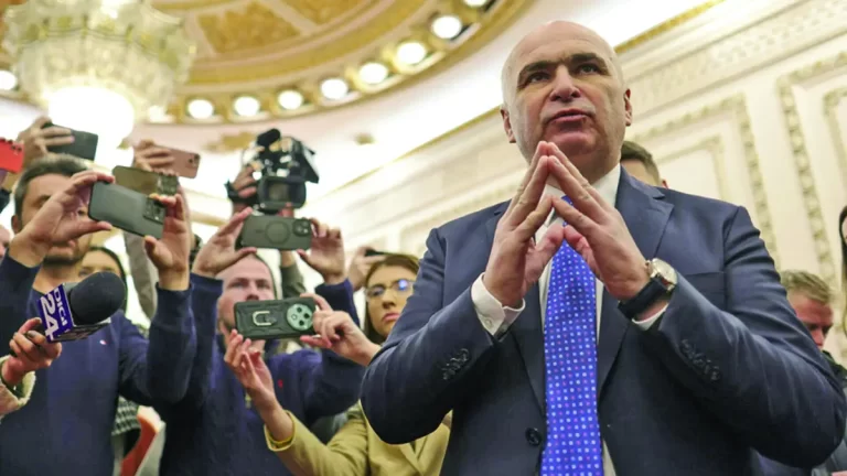 Apusul unei epoci. PSD s-a predat, PNL se stinge!