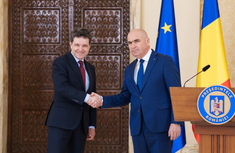 România vorbelor goale