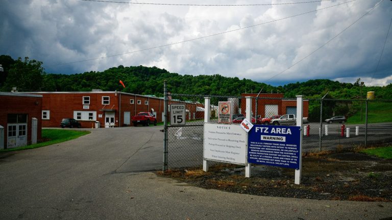 Ascunzătorile tarifare ale războiului comercial