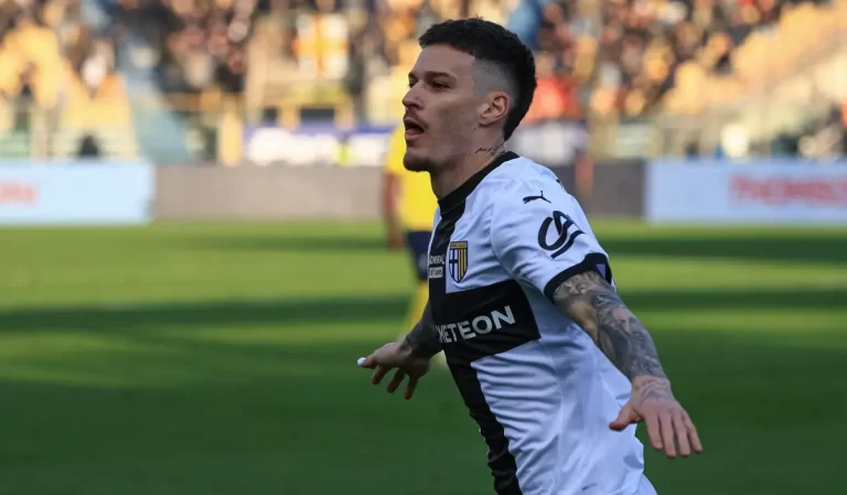 Dennis Man, tot mai aproape de PSV. Transferul e “pe țeavă”